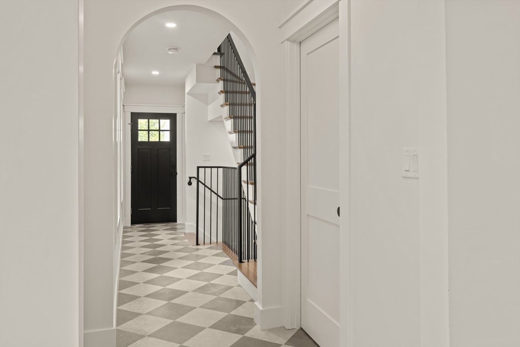 23 College Hill Rd #1, Somerville, MA, 23 College Hill Rd #1, Somerville, MA Photo #9