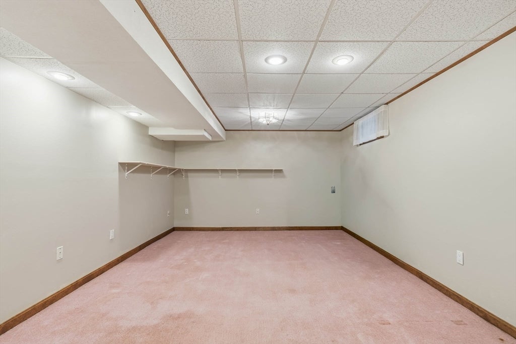 32 Hammersmith, Dr, Saugus, MA, 32 Hammersmith, Dr, Saugus, MA Photo #41
