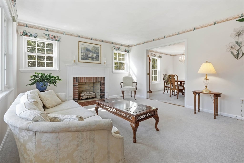 32 Hammersmith, Dr, Saugus, MA, 32 Hammersmith, Dr, Saugus, MA Photo #13