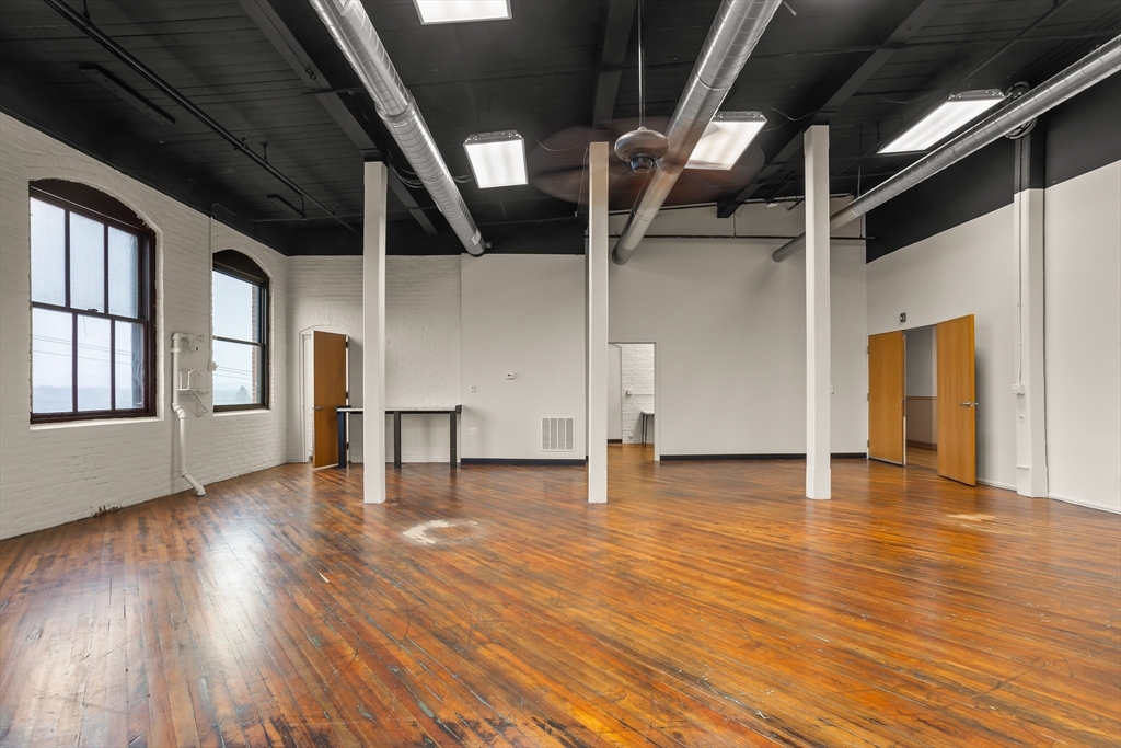 435 Lancaster St 346