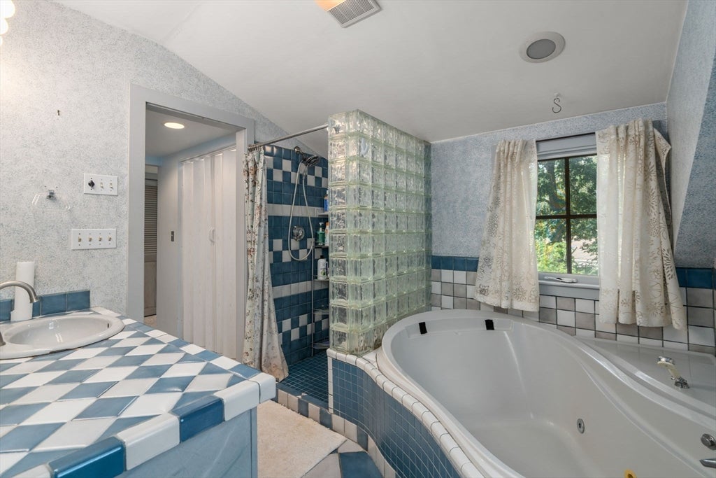 120 Summer St, Weston, MA, 120 Summer St, Weston, MA Photo #24