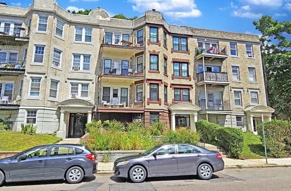 47 Englewood Ave
