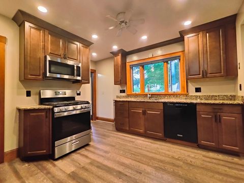 1 Walkhill Rd Norwood MA 02062