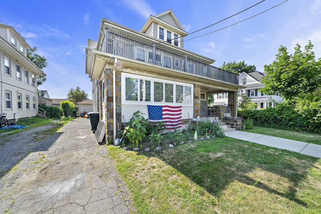 22-24 Beach St