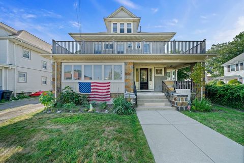 22-24 Beach St Quincy MA 02170