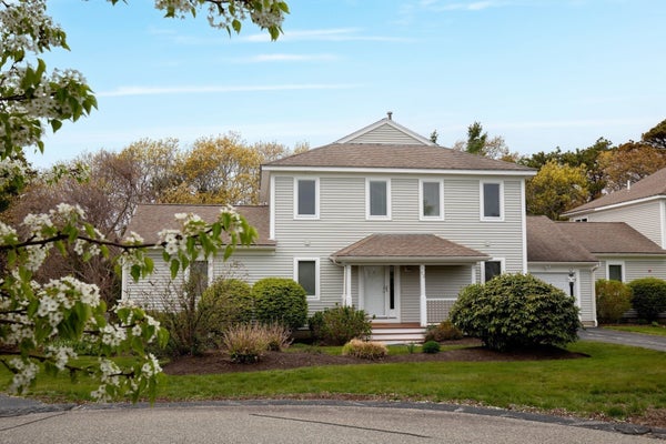 2 BEACH PLUM LN, PLYMOUTH, MA 02360 - Image a107a9d00e52a3a7ec22f7a3fbbcb58b/1110036136