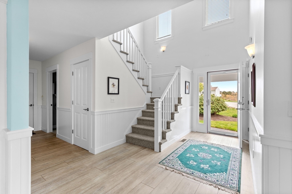 2 Beach Plum Ln E