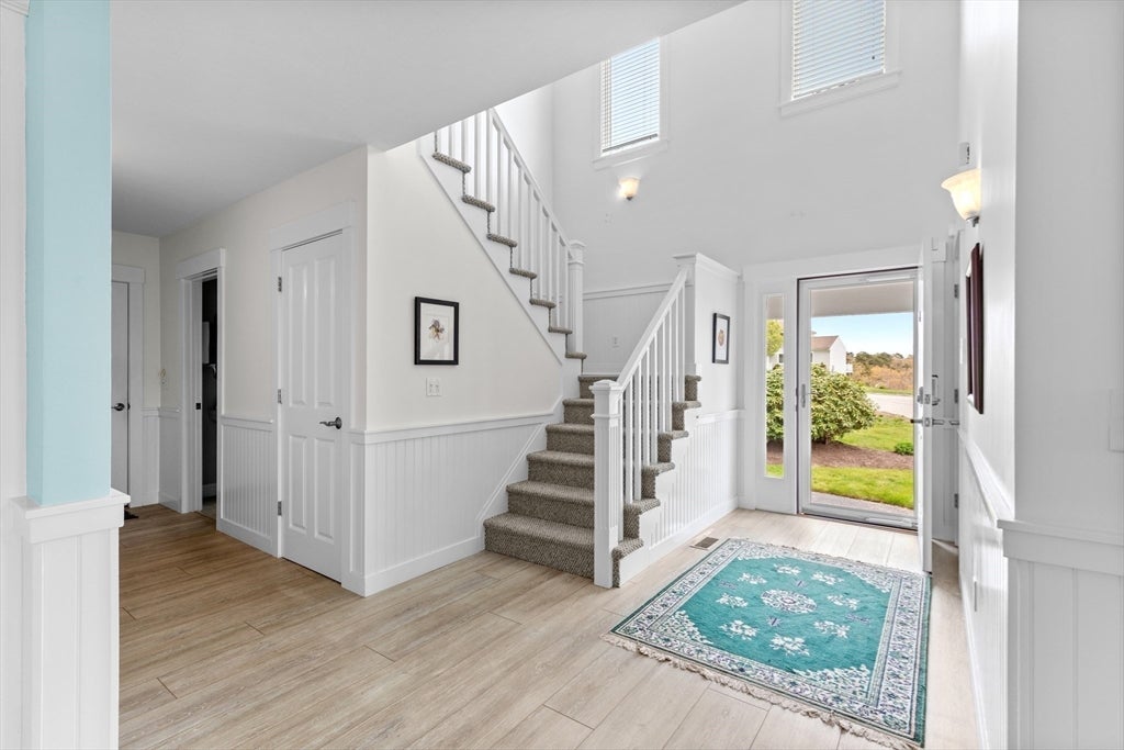 2 Beach Plum Ln E