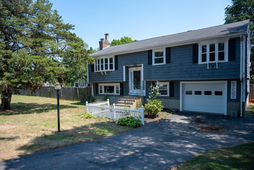 23 Gratto Rd
