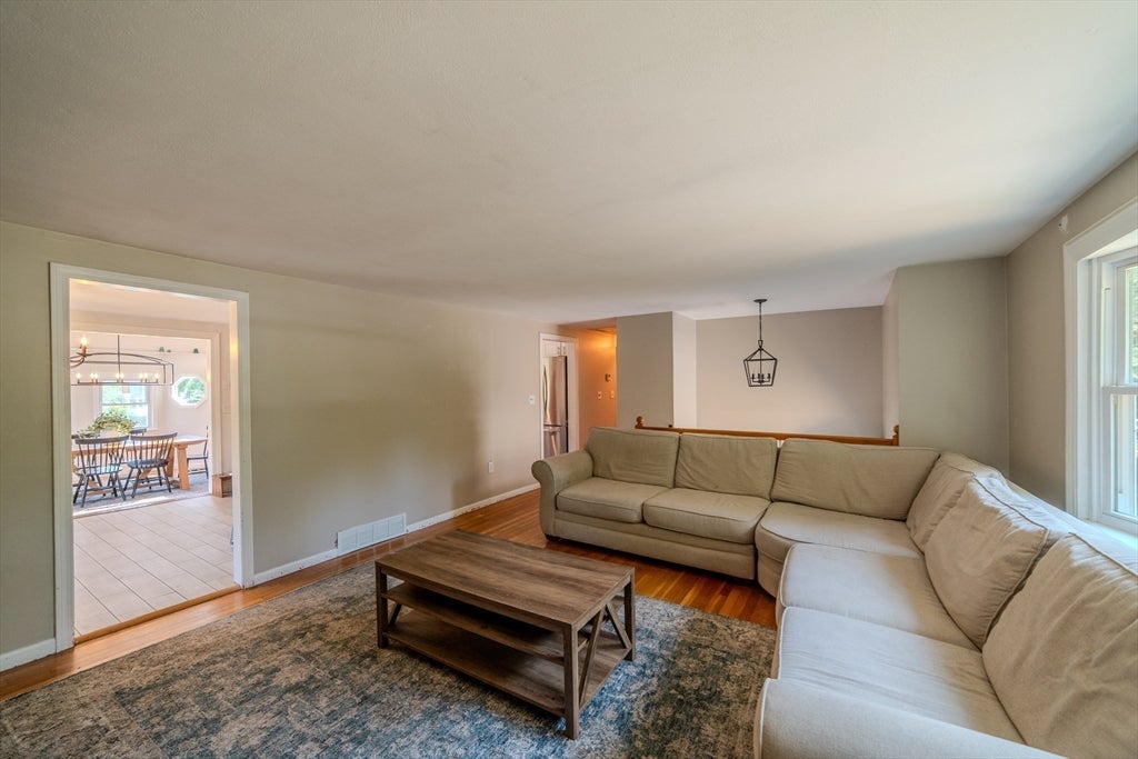 23 Gratto Rd