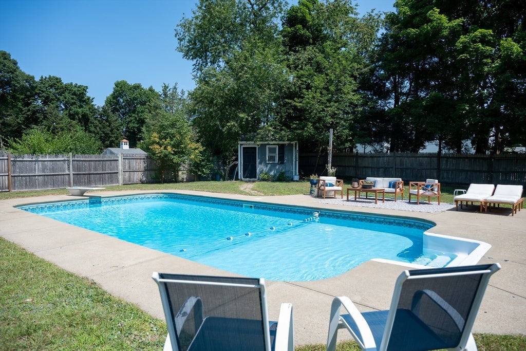 23 Gratto Rd
