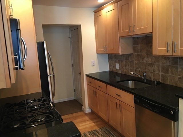 66 Saint James Street 209