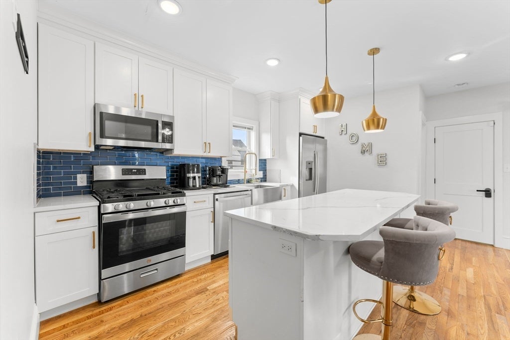 71 Wellington Ave 2