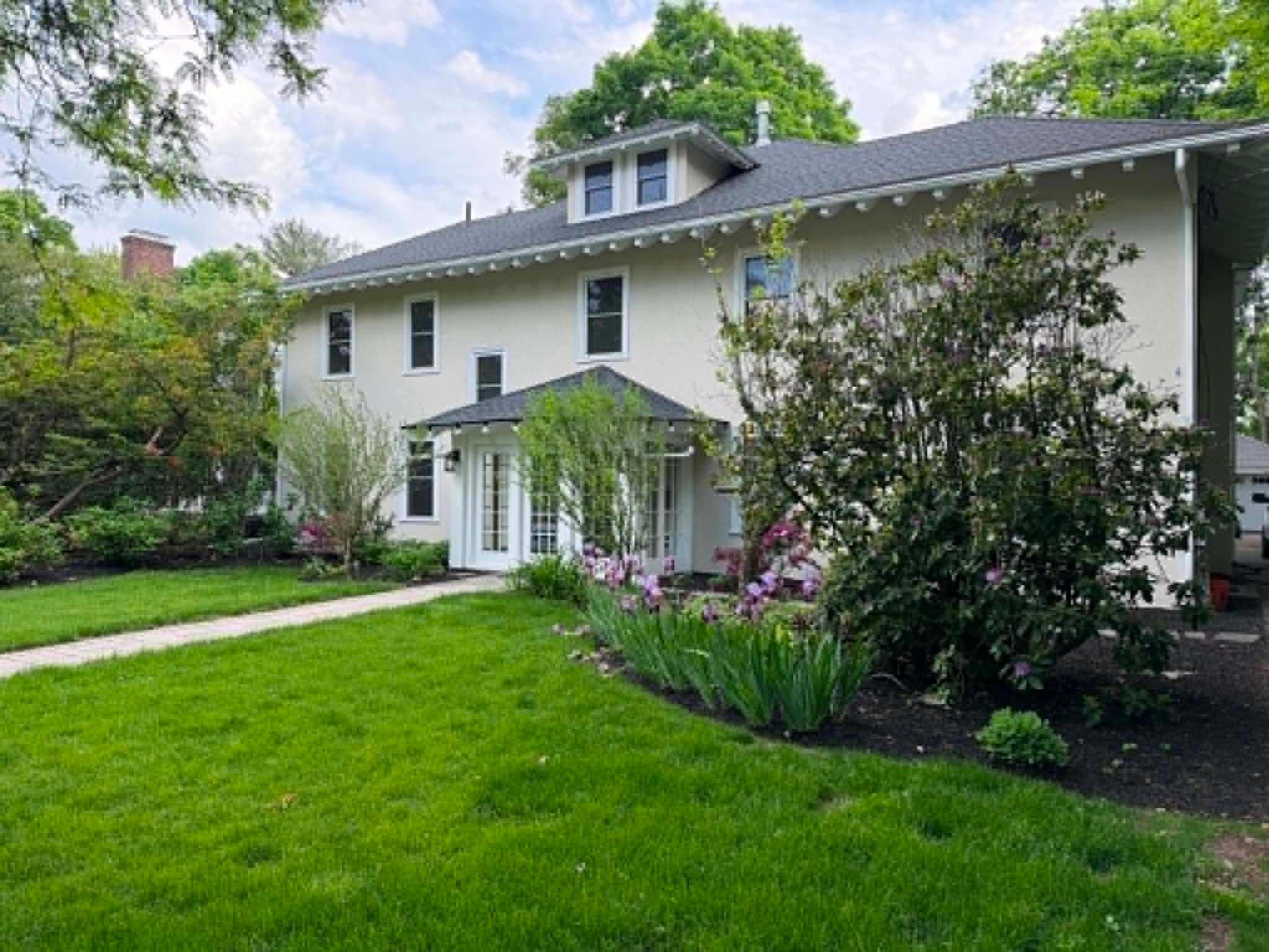524 Ward St, Newton MA 02459