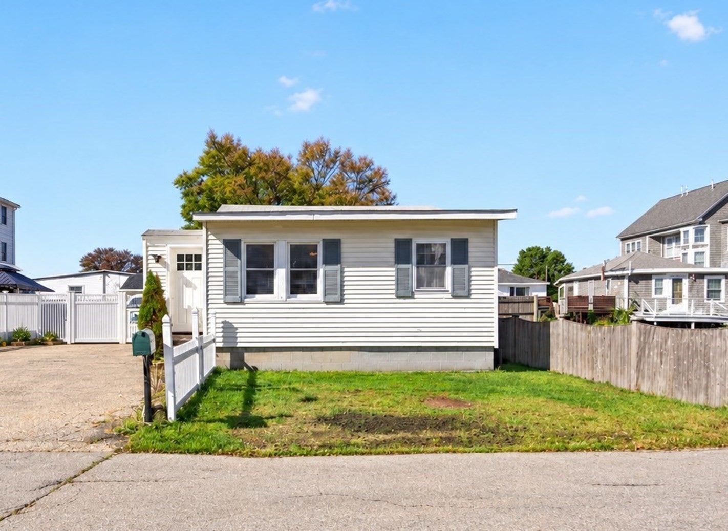 46 Brissette Ave, Salisbury, MA, 46 Brissette Ave, Salisbury, MA Photo #5