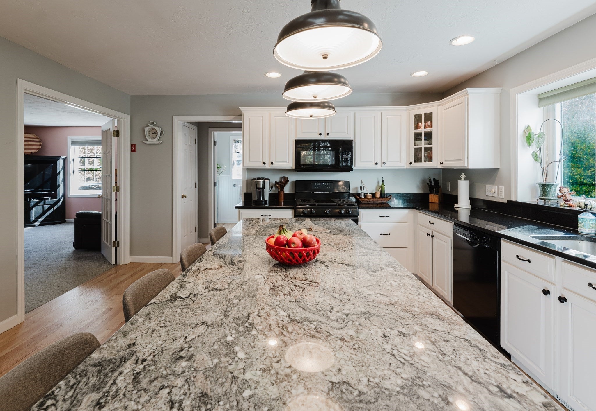 30 Arthur's Pl, Bridgewater, MA, 30 Arthur's Pl, Bridgewater, MA Photo #8