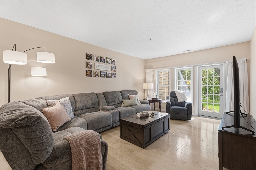 1 Riverview Blvd 1-006