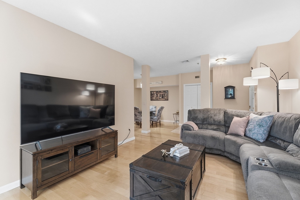 1 Riverview Blvd 1-006