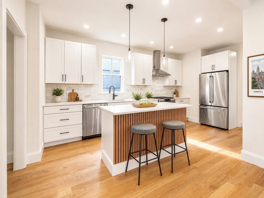 81 Gilman St #1, Somerville, MA Photo #4