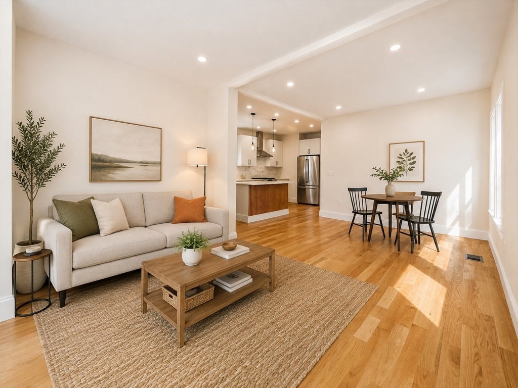 81 Gilman St #1, Somerville, MA Photo #5