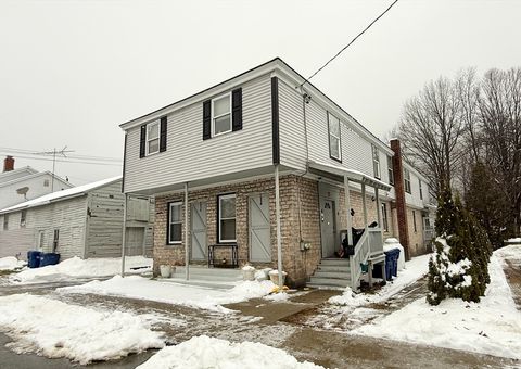 4-6 Maple St Chester MA 01011