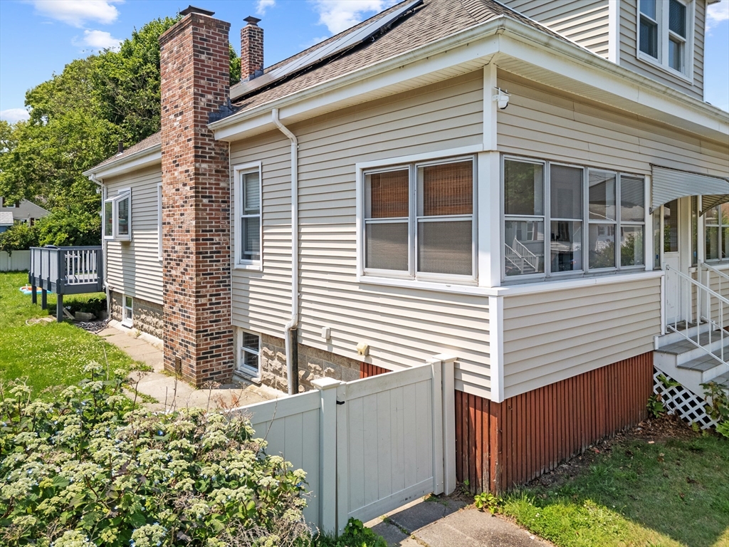 55 Fern St
