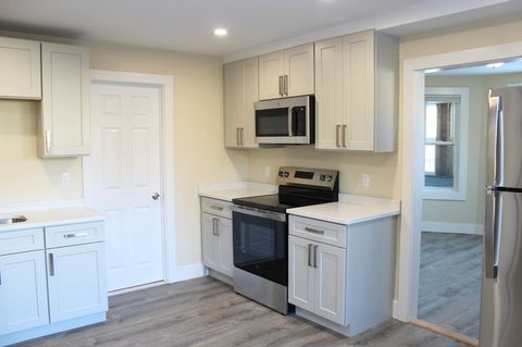 78 Endicott Street 1L Peabody MA 01960