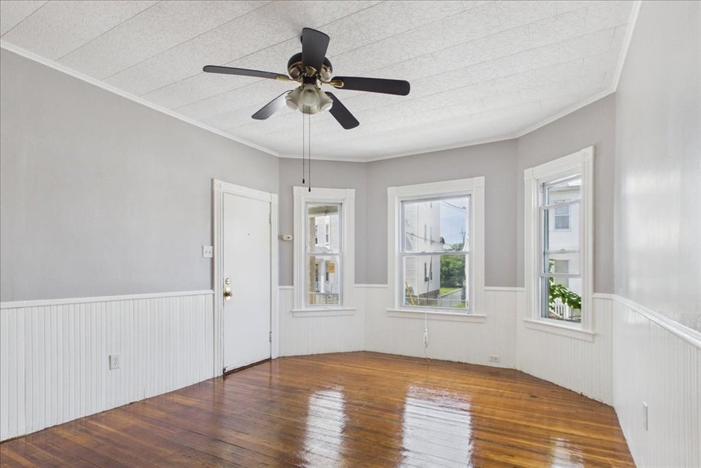121 Almy St, Fall River, MA, 121 Almy St, Fall River, MA Photo #5