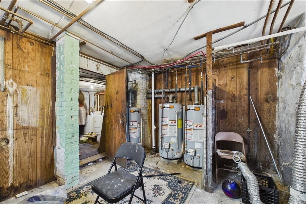 121 Almy St, Fall River, MA, 121 Almy St, Fall River, MA Photo #31