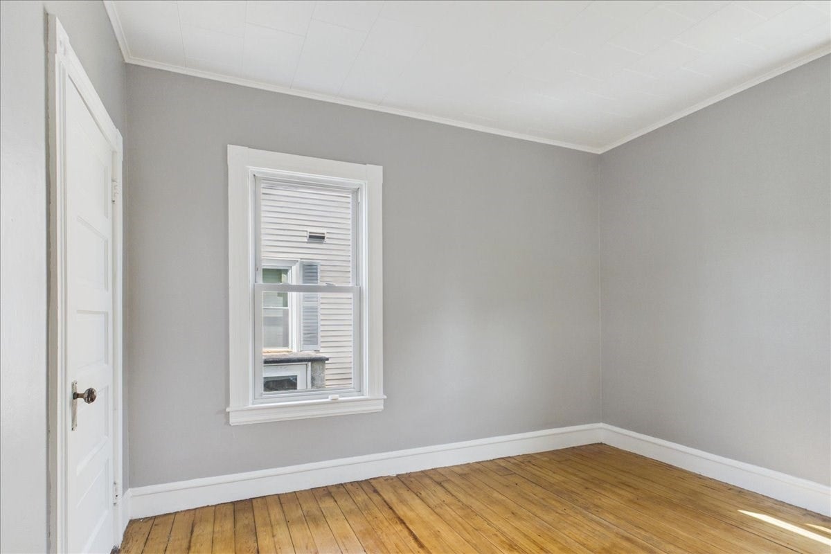 121 Almy St, Fall River, MA, 121 Almy St, Fall River, MA Photo #11