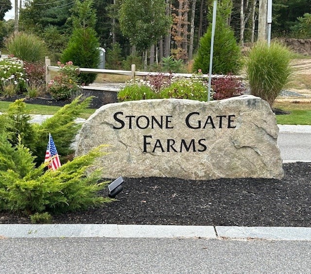6 Stone Gate Dr
