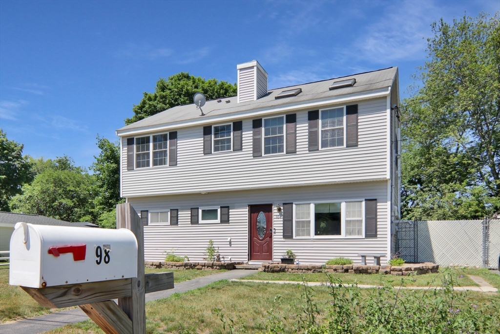 98 Turgeon Ave