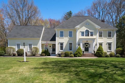 Photo of 17 Kendall Dr, Westborough, MA 01581 (MLS # 73510007)