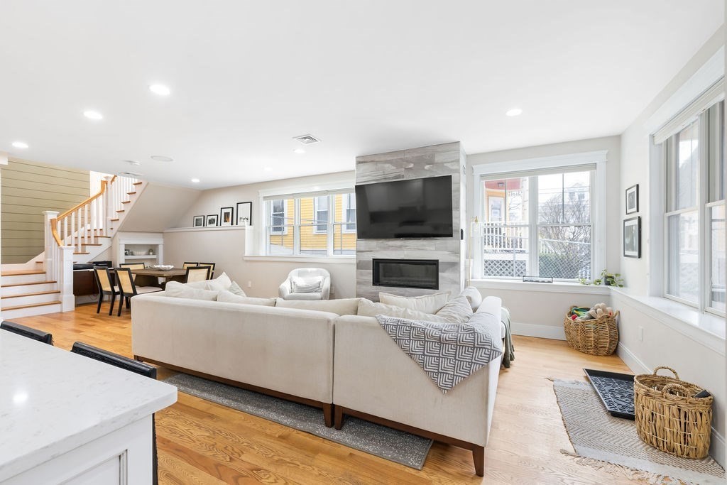 5-7 Whitman St