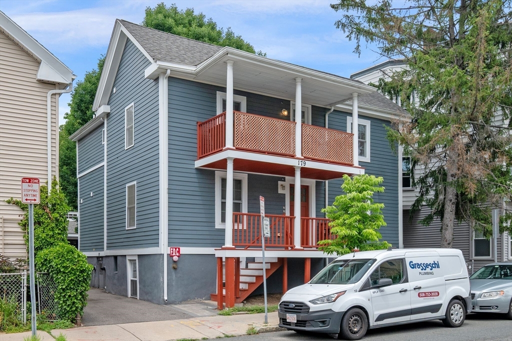 179 Rindge Ave 3