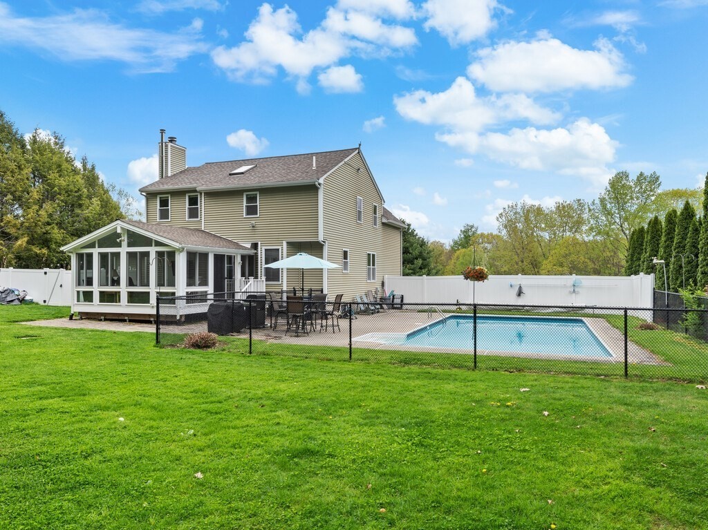 29 W Applewood Dr