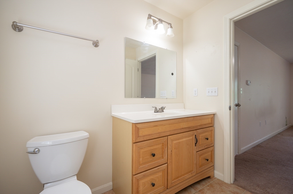 Wrentham, Massachusetts 02093, United States, 2 Bedrooms Bedrooms, ,3 BathroomsBathrooms,Residential,Active,145926