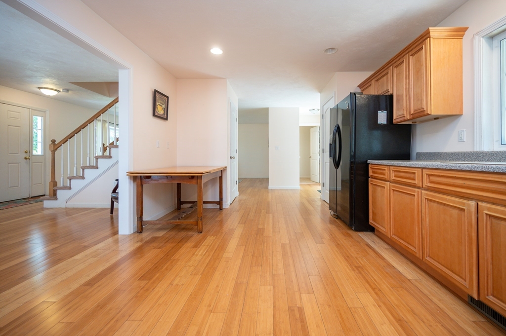 Wrentham, Massachusetts 02093, United States, 2 Bedrooms Bedrooms, ,3 BathroomsBathrooms,Residential,Active,145926