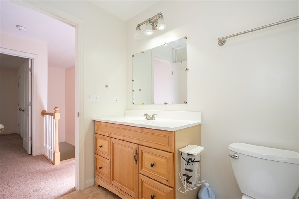 Wrentham, Massachusetts 02093, United States, 2 Bedrooms Bedrooms, ,3 BathroomsBathrooms,Residential,Active,145926