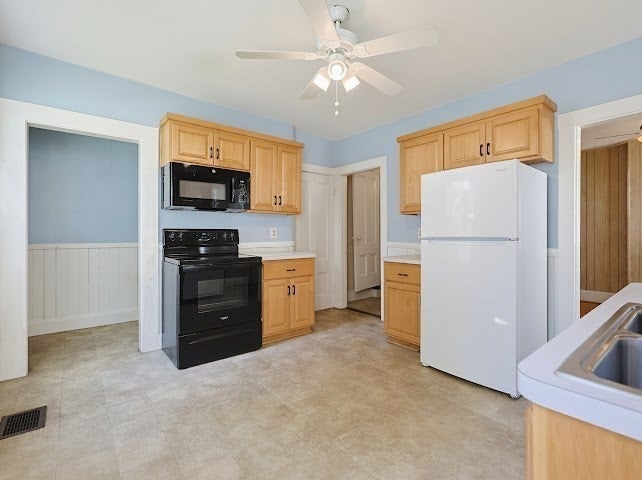 57 Bancroft Park #57, Hopedale, MA Photo #12