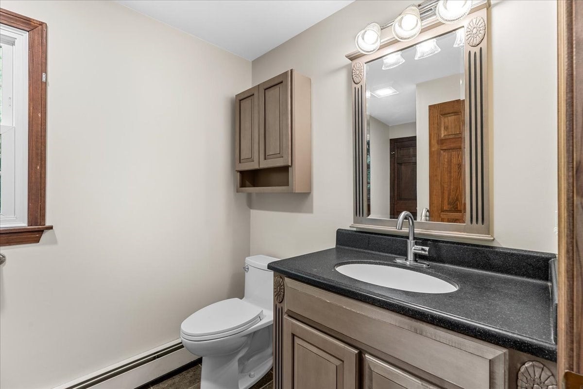 6 Holloway Brook Rd, Lakeville, MA, 6 Holloway Brook Rd, Lakeville, MA Photo #31