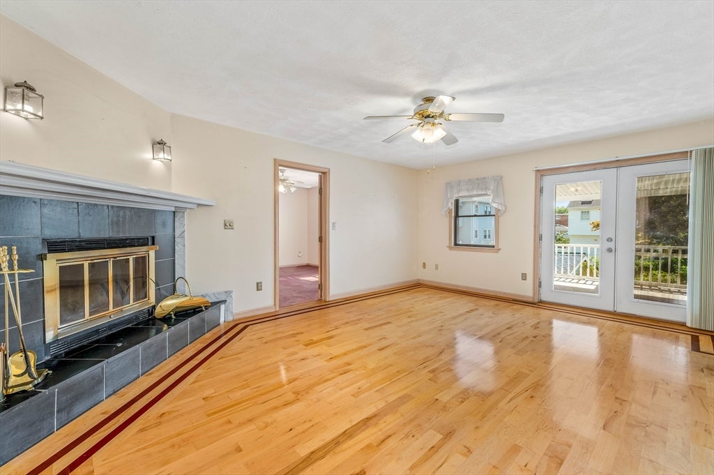 16 Bobolink Street, Boston, MA Photo #8