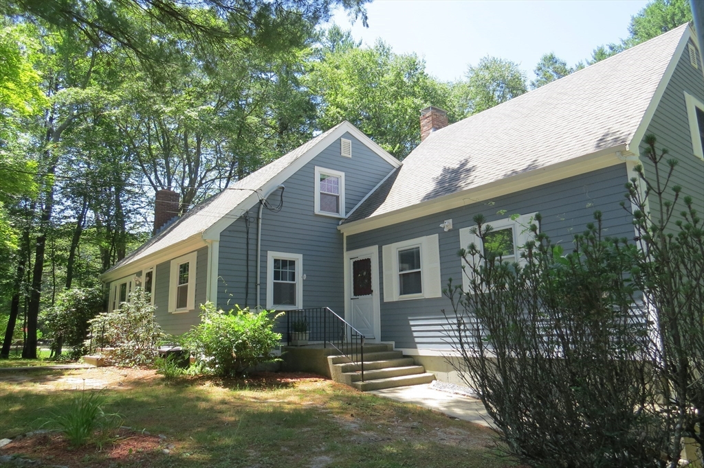 22 Randall St