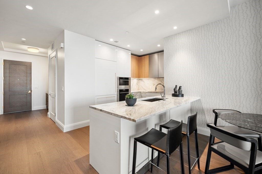 240 Devonshire Street 5710