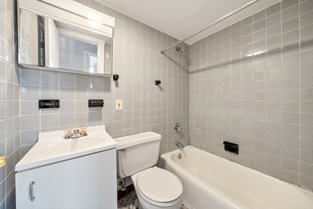 26 Commonwealth Ter #19, Boston, MA, 26 Commonwealth Ter #19, Boston, MA Photo #13