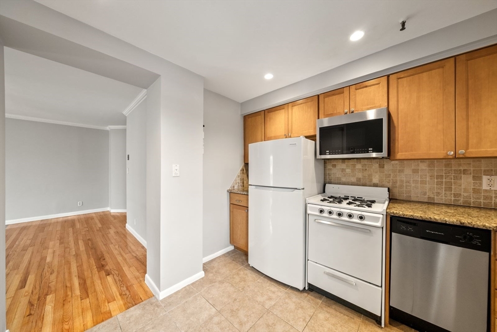 26 Commonwealth Ter #19, Boston, MA, 26 Commonwealth Ter #19, Boston, MA Photo #12
