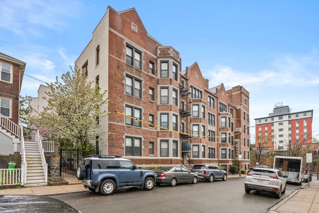 26 Commonwealth Ter #19, Boston, MA, 26 Commonwealth Ter #19, Boston, MA Photo #1