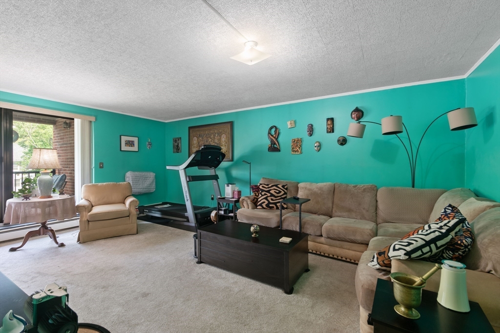 269 Lake St 5