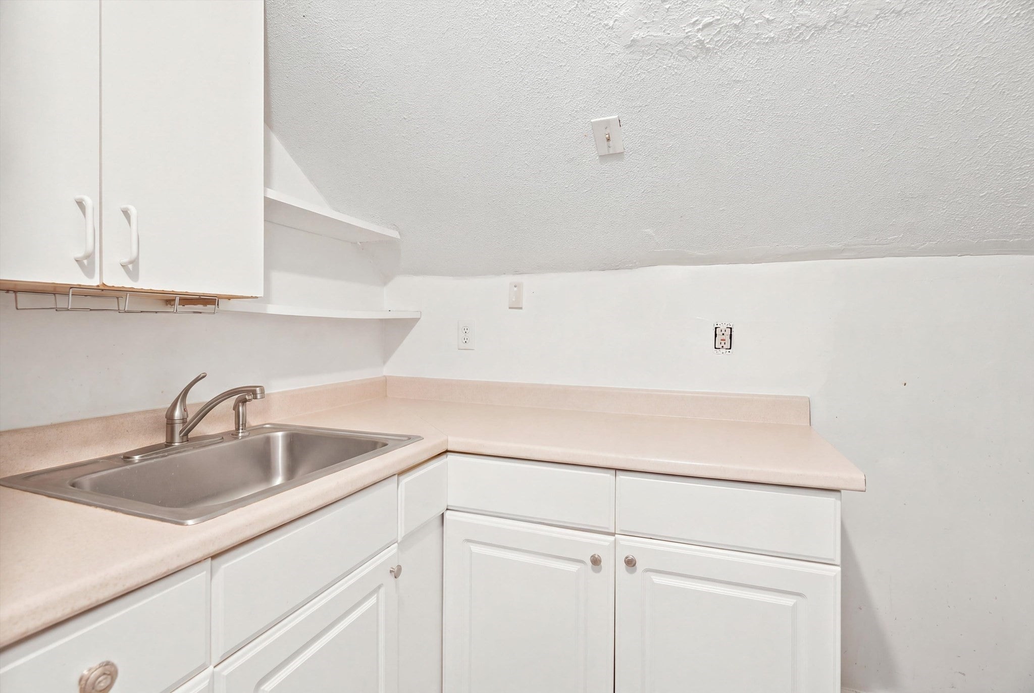 20 Ridge Rd, Lawrence, MA, 20 Ridge Rd, Lawrence, MA Photo #25