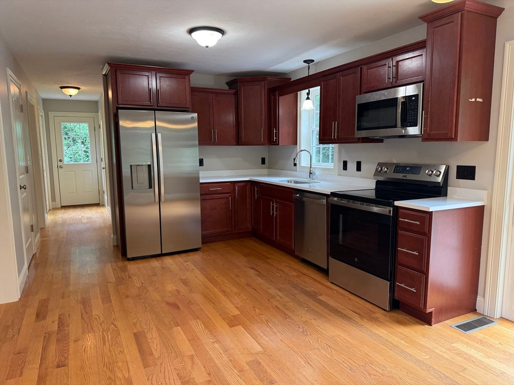 293 Miller Street, Middleboro, MA, 293 Miller Street, Middleboro, MA Photo #11